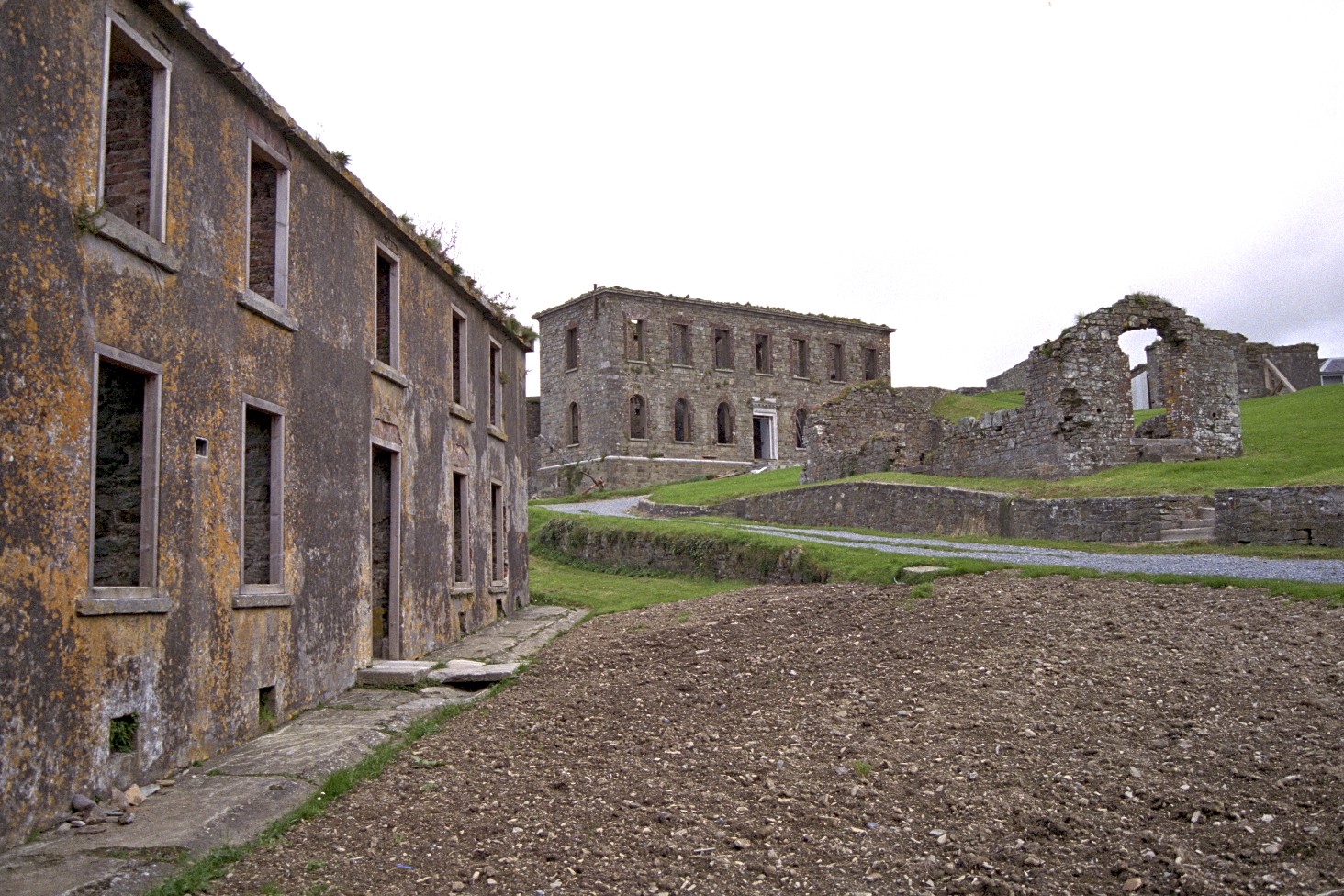 Charles Fort, Írland