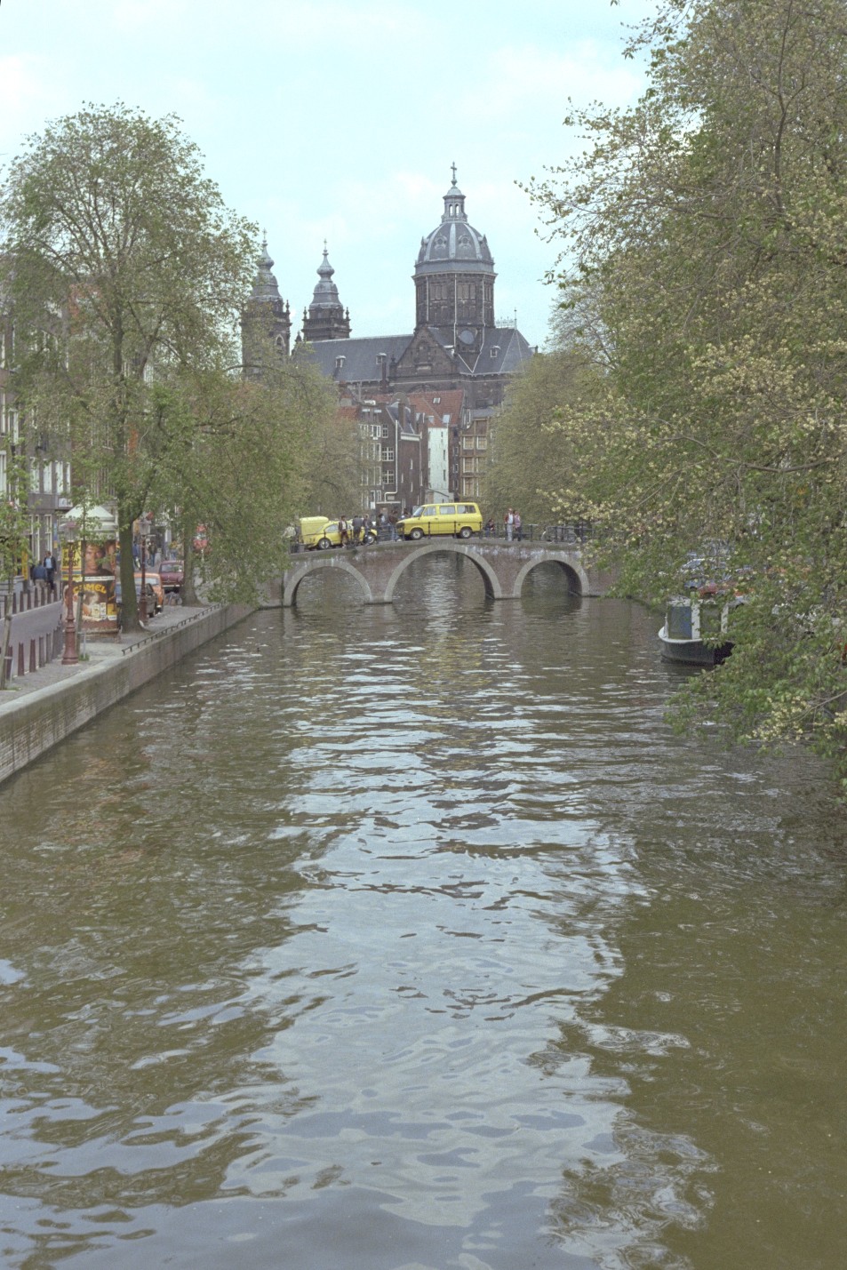 St. Nicolaas & Oudezidjs Voorburgwal, Amsterdam