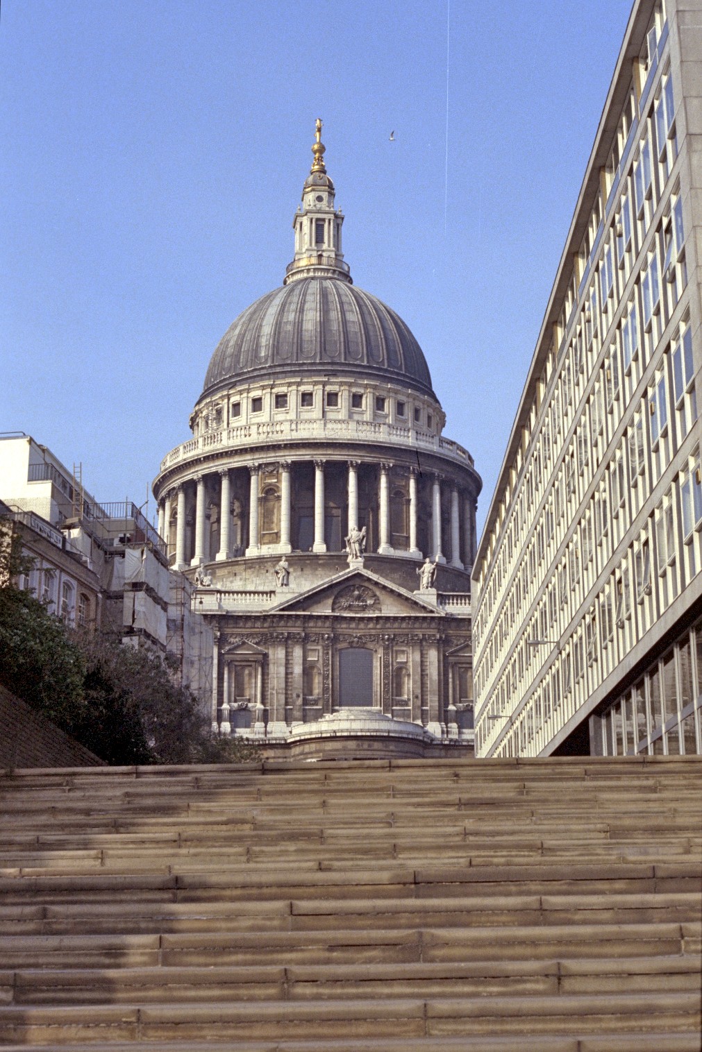 St. Paul, London 3